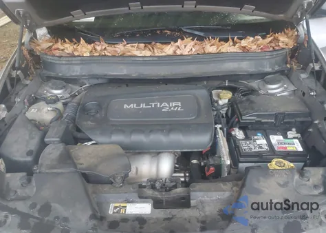 2018 Jeep Cherokee Latitude Fwd z USA, uszkodzony, nr VIN 1C4PJLCB8JD596446